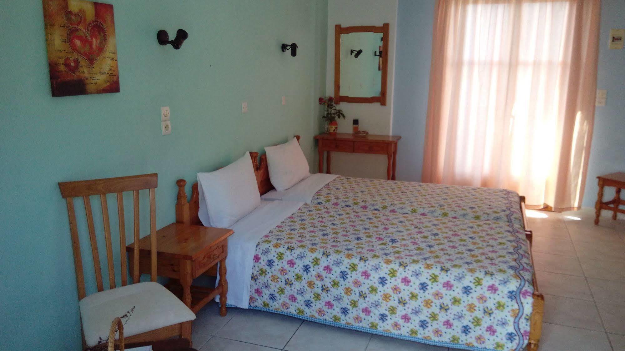 Anessis Cosmos Aparthotel Anaxos Luaran gambar